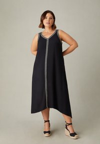 Live Unlimited London Maxiklänning - black