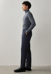 Next Chino - navy blue