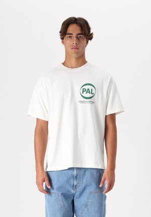 Pal Sporting Goods INTERNATIONAL UNISEX - T-shirt print - off white