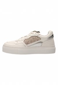 Maruti Yale Brown Suede Almond Pixel Off White Trainers * main image 1