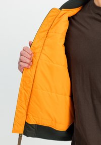 Alpha Industries Giubbotto Bomber - black olive