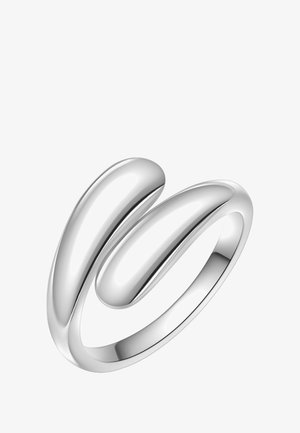 Sølv dobbeltbåndet ring med glatte, afrundede former og en poleret overflade. Designet har en minimalistisk, moderne stil.