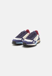 Lacoste ELITE ACTIVE 224 - Tossud - navy/off white