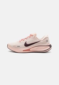 Unselected, guava ice/burgundy crush/red stardust/washed coral/medium ash