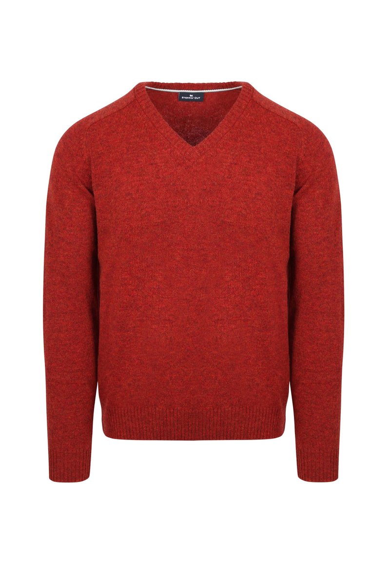 Roter V-Ausschnitt-Pullover mit langen Ärmeln für Herren, mit gerippten Bündchen und Saum, dargestellt vor einem weißen Hintergrund.