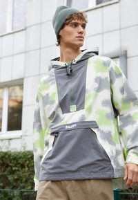 HUF - CAMO ANORAK JACKET - Windbreaker - white/green/grey Thumbnail Image 1