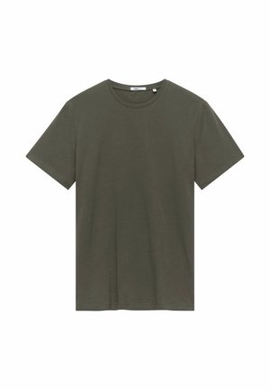 Olijfgroene katoenen T-shirt met korte mouwen, ronde hals en een gladde textuur. Er zijn geen patronen of aanvullende accenten aanwezig.