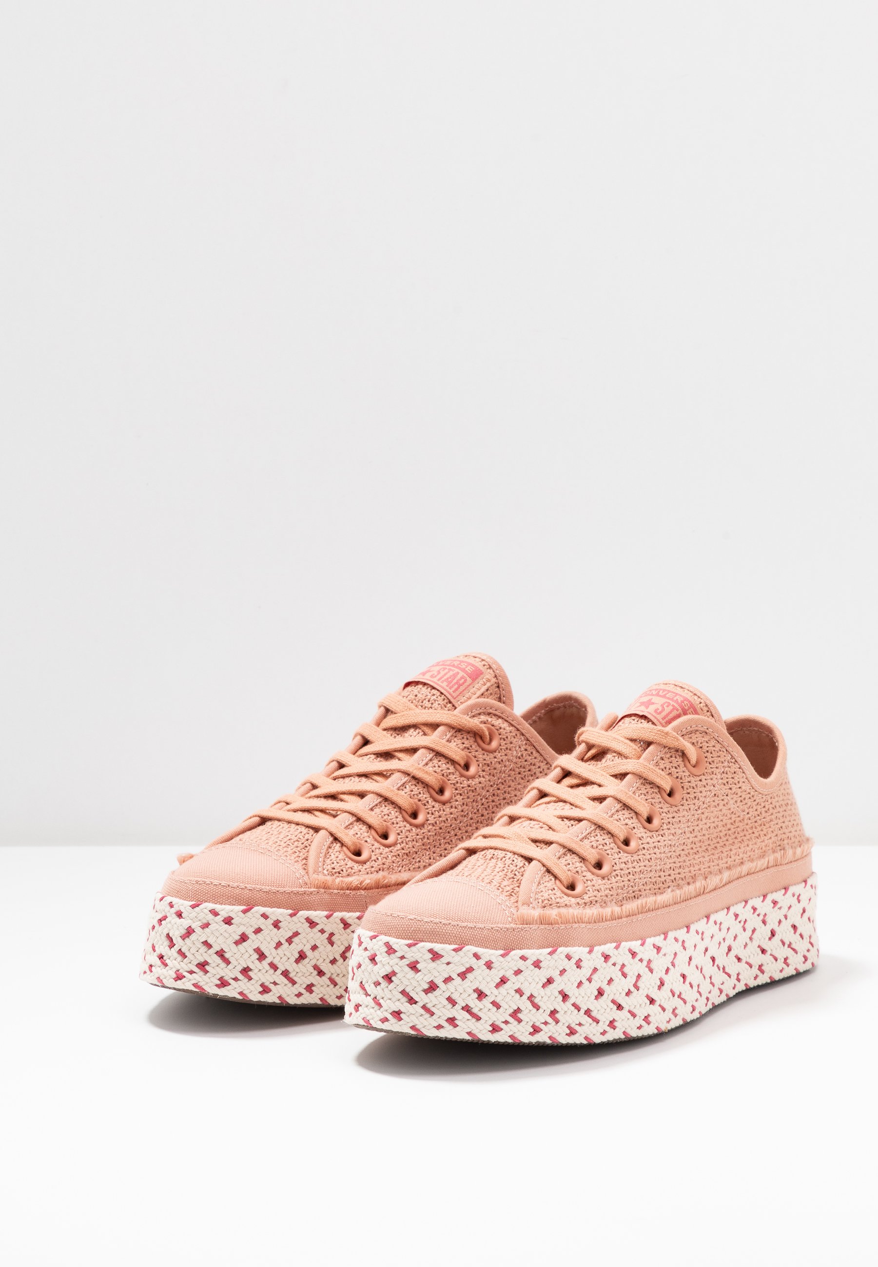 converse gold rose