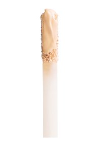 Flüssiger Concealer-Applikator mit einer strukturierten, runden Spitze; hellbeige Farbe; enthalten in einer langen, spitzen, matten weißen Tube.