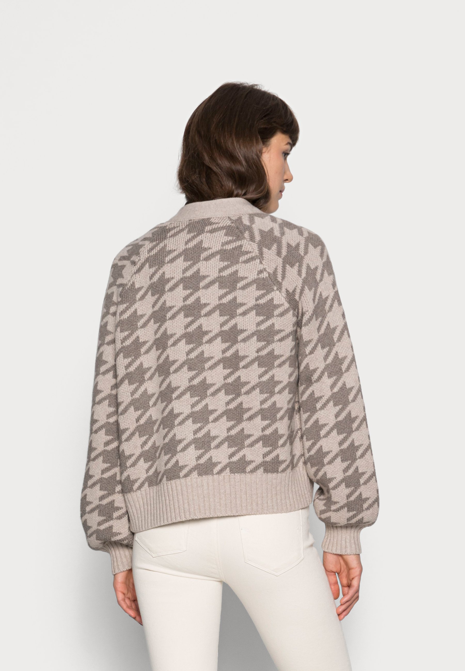 abercrombie and fitch cardigan