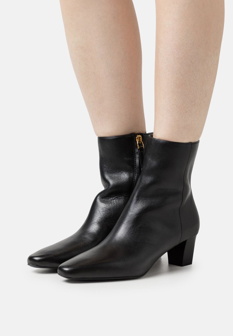 ralph lauren ankle rain boots