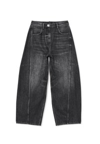 Jean noir à jambes larges avec taille haute, poches avant et fermeture décorative par un bouton en forme de fleur.