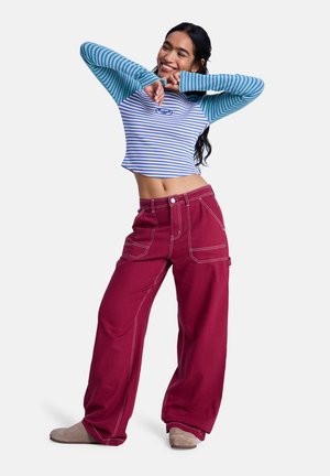 HOWLING RAILS - Carpenter Jeans - rrm