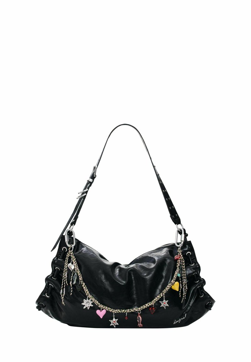 Must nahast õlakott lohiseva disainiga, millel on metallist riistvara, eemaldatav rihm ja erinevates värvides dekoratiivsed ripatsid.