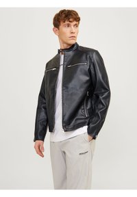Jack & Jones JCOGRAIN JACKET - Jacka i konstläder - black