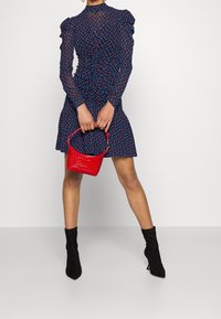 Diane von Furstenberg Vapaa-ajan mekko - blue