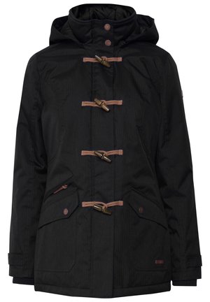 Veste noire imperméable avec capuche, cinq fermetures à cordon, deux poches latérales et poignets côtelés avec un motif texturé.