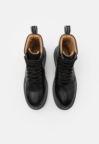 Sneaky Steve SLACK - Stivaletti stringati - black