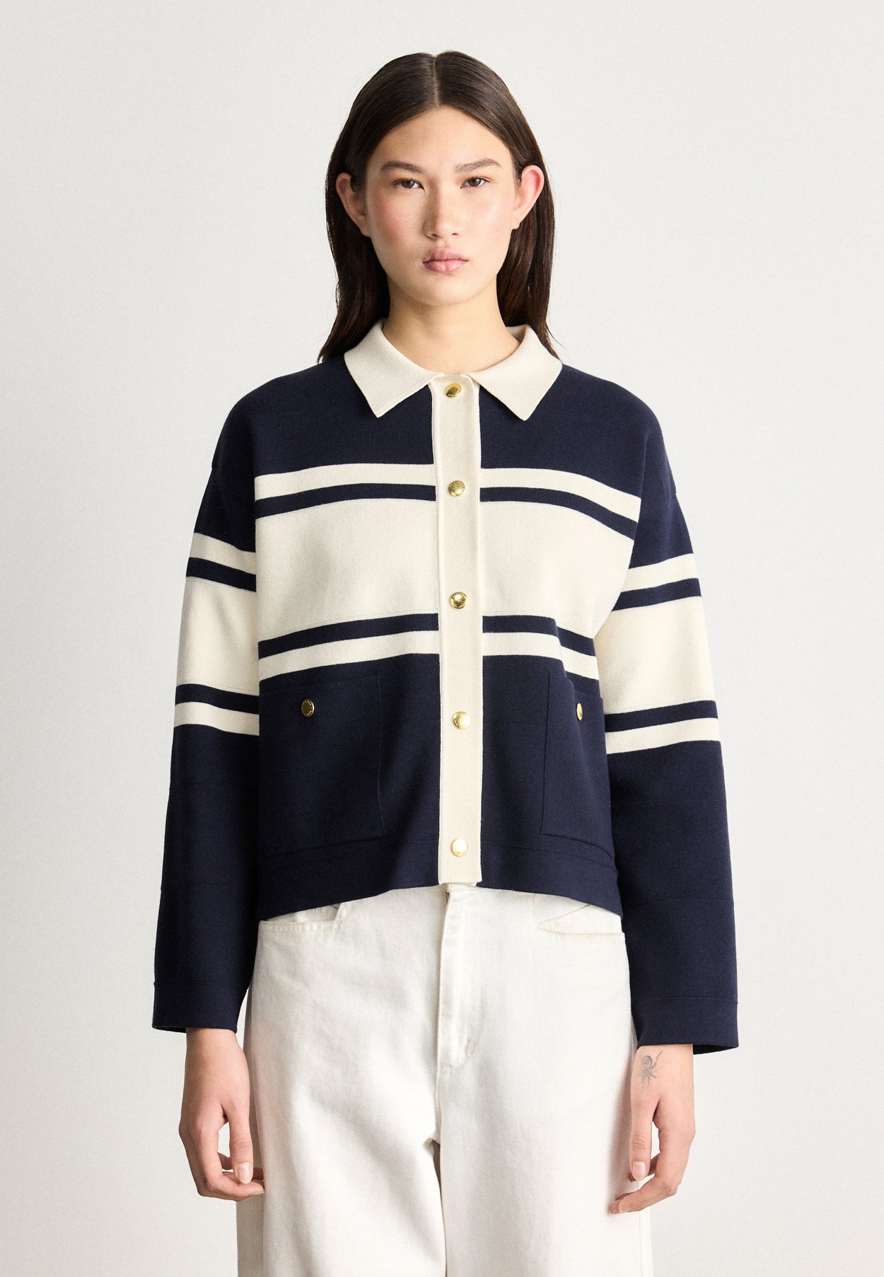 COLOR BLOCKED CARDIGAN