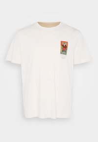 Unselected, buttercream