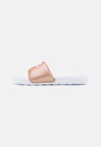 Nike Sportswear - VICTORI ONE SLIDE - Pantoletai - metallic red bronze/white Miniatiūros vaizdas 1