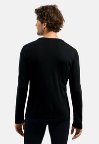 ODLO Undershirt - black
