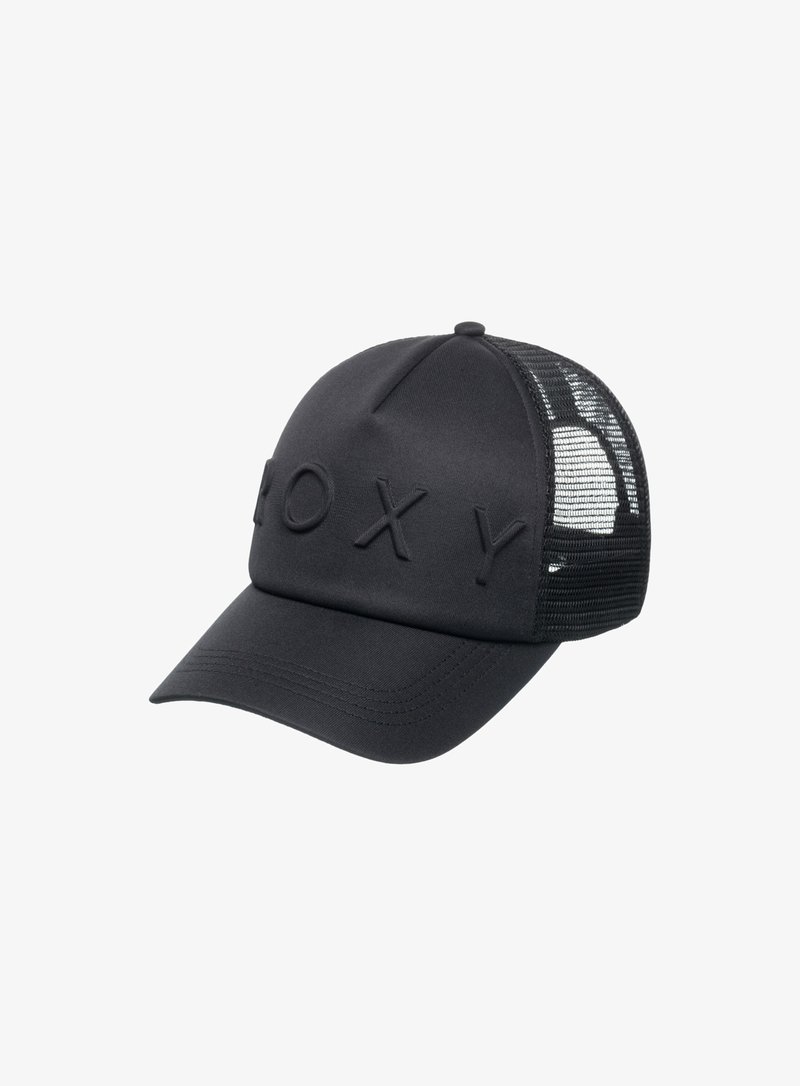 Gorra negra con una parte frontal sólida y parte trasera de malla, que presenta un logotipo grabado. Visera curvada y correa ajustable para adaptarse al tamaño.