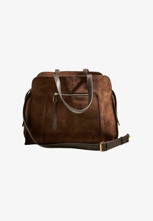 Ruskea mokkanahkainen olkalaukku, jossa tummanruskeat nahkahihnat ja säädettävä olkahihna, etutasku vetoketjulla sekä kullanväriset vetoketjun metalliosat.