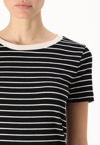 GAP Petite CROP TEE - T-shirt basic - black/white