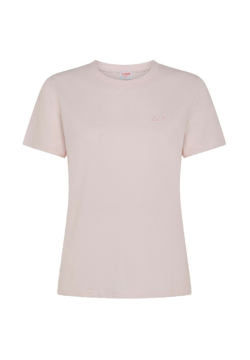 T-shirt rosa chiaro in cotone, con maniche corte e scollatura rotonda. Dettaglio del logo piccolo sul lato sinistro del petto.