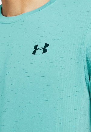 Under Armour, Sports T-shirts - green
