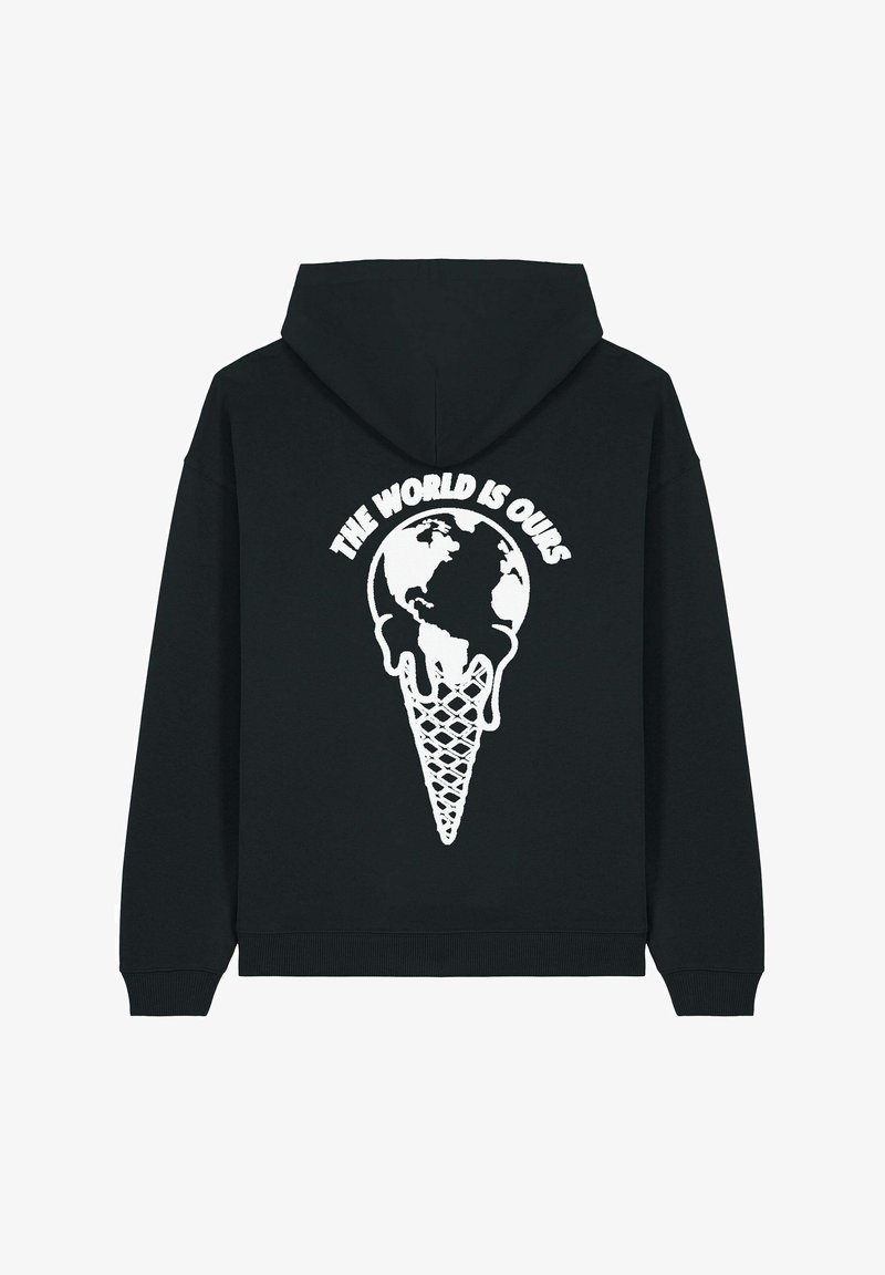 Haut à capuche noir avec un graphique imprimé blanc représentant un cône de crème glacée fondant avec un globe au-dessus et le texte "LE MONDE EST À NOUS."