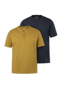 Vybráno, forest moss