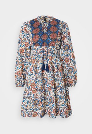 Vero Moda Petite VMSIS SHORT DRESS - Vestito casual - bright white/blue boho