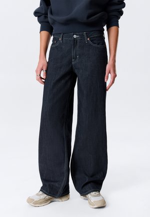 AMPLE LOW RISE - Loose fit -farkut - blue rinse