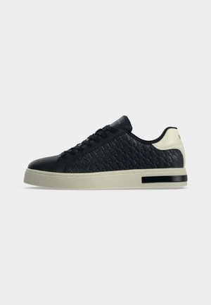 Armani Exchange, - Sneakersy niskie