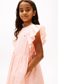 Tommy Hilfiger Vestido informal - coral ice