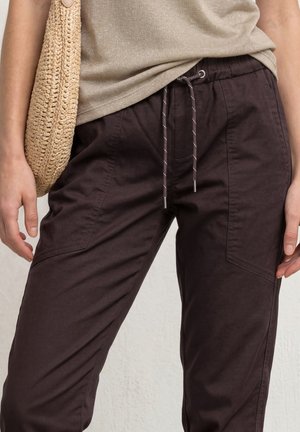 Street One, SLIM LEG HOSE IN LEICHTER QUALITÄT - Pantalon classique - ruby vine