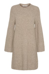 Rochie tricotată bej, cu o textură canelară, mâneci lungi evazate și guler rotund. Material moale, cu o croială lejeră.
