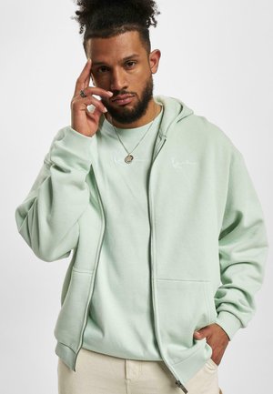 CHEST SIGNATURE ESSENTIAL - Mikina na zip - light green