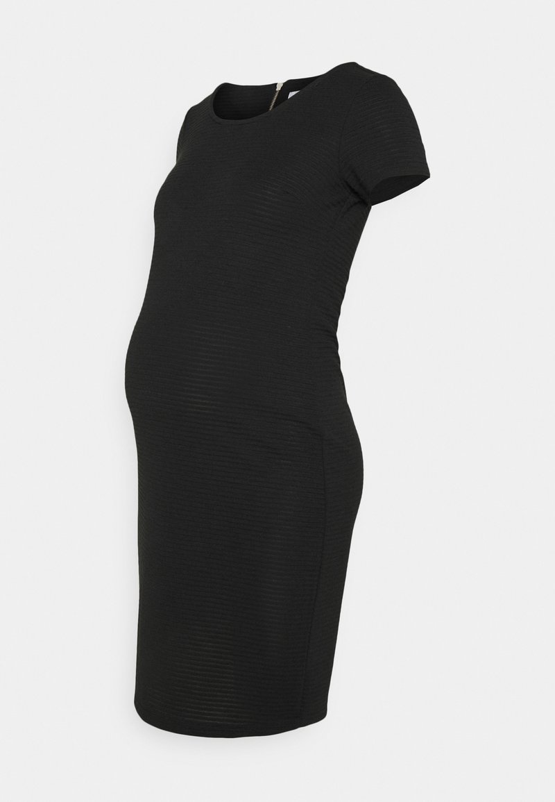 Musta äitiysmekko, jossa on ribbetty rakenne, lyhyet hihat ja pyöreä pääntie, suunniteltu mukautumaan kasvavaan vatsaan.