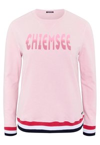 Sweat-shirt à manches longues rose clair avec le texte « CHIEMSEE » en dégradé de rose et rouge, poignets et ourlet en côtes rayées blanches et bleu marine.