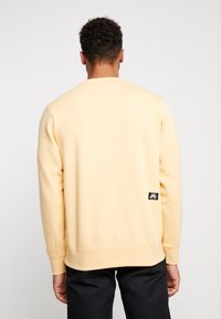 Nike SB Mikina - yellow