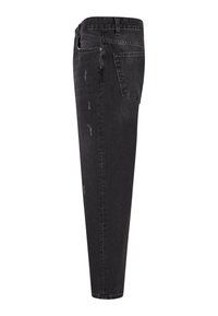 Zwarte denim jeans met een slim fit, voorzien van een versleten textuur, zijzakken en een nette zoom. De stof lijkt iets vervaagd.