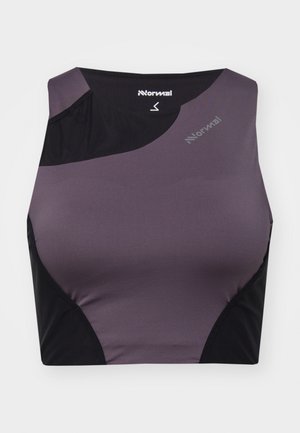 Un reggiseno sportivo con il corpo principale di un grigio scuro e dettagli neri, design aderente, texture liscia e logo nell'angolo superiore.