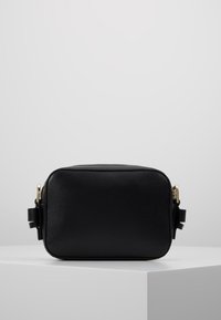 Tommy Hilfiger Cameratas - black