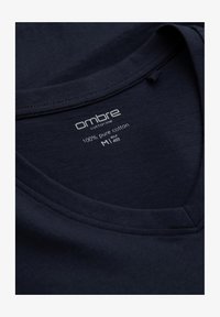 Unausgewählt, navy blue