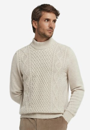 Beige Strickpullover mit hohem, geripptem Kragen. Verfügt über strukturierte Zopfmuster auf der Vorderseite, gerippte Bündchen und Saum.