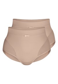 Mutande beige a vita alta, con una texture liscia, elastico in vita e cuciture sottili. Due paia sono esposti in posizione impilata.