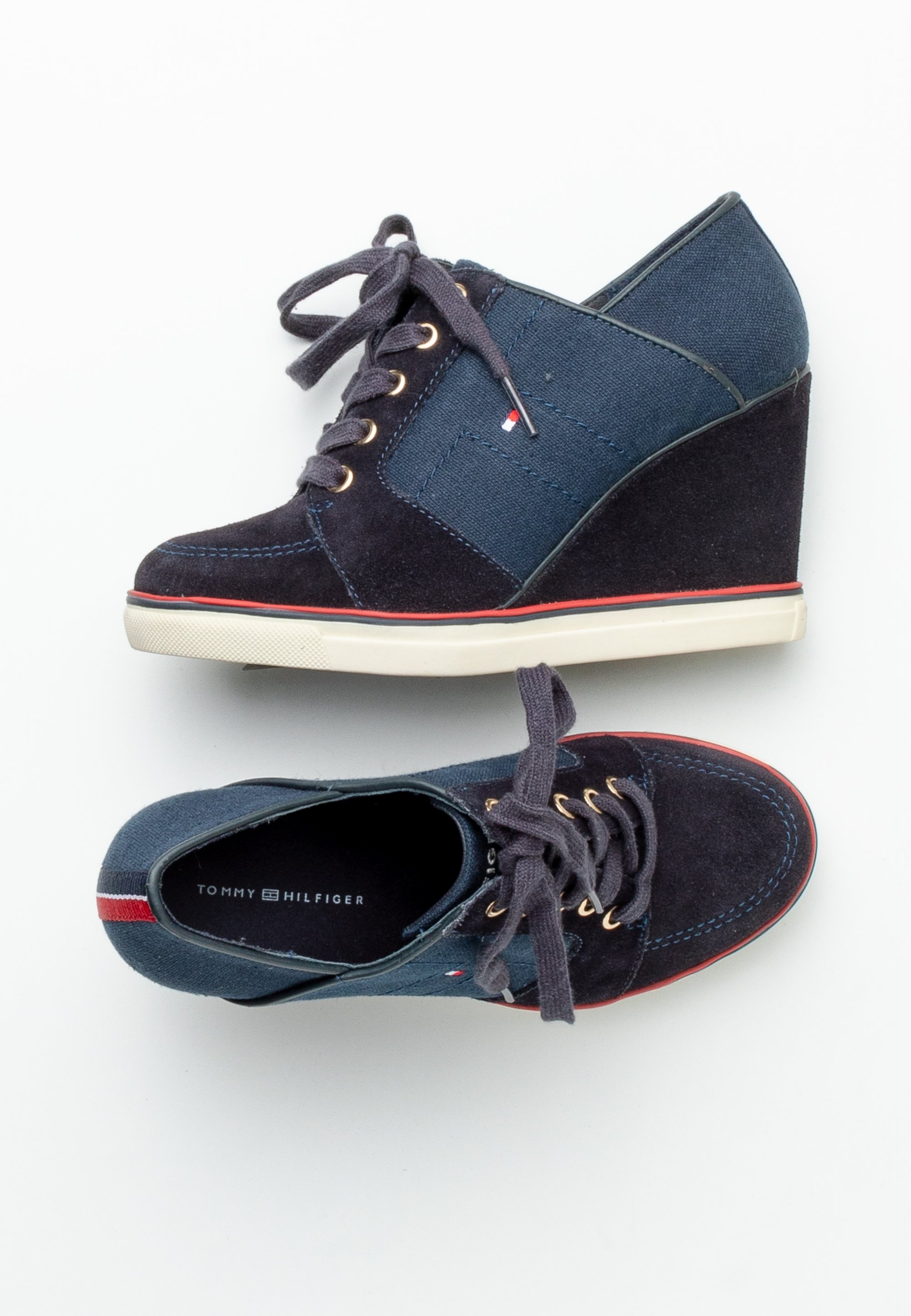 Tommy Hilfiger Lace-up ankle boots blue (Pre-owned)